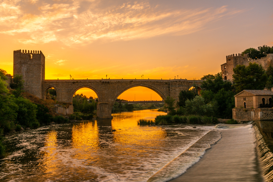 Puente de San Martín (San Martin Bridge) at sunset